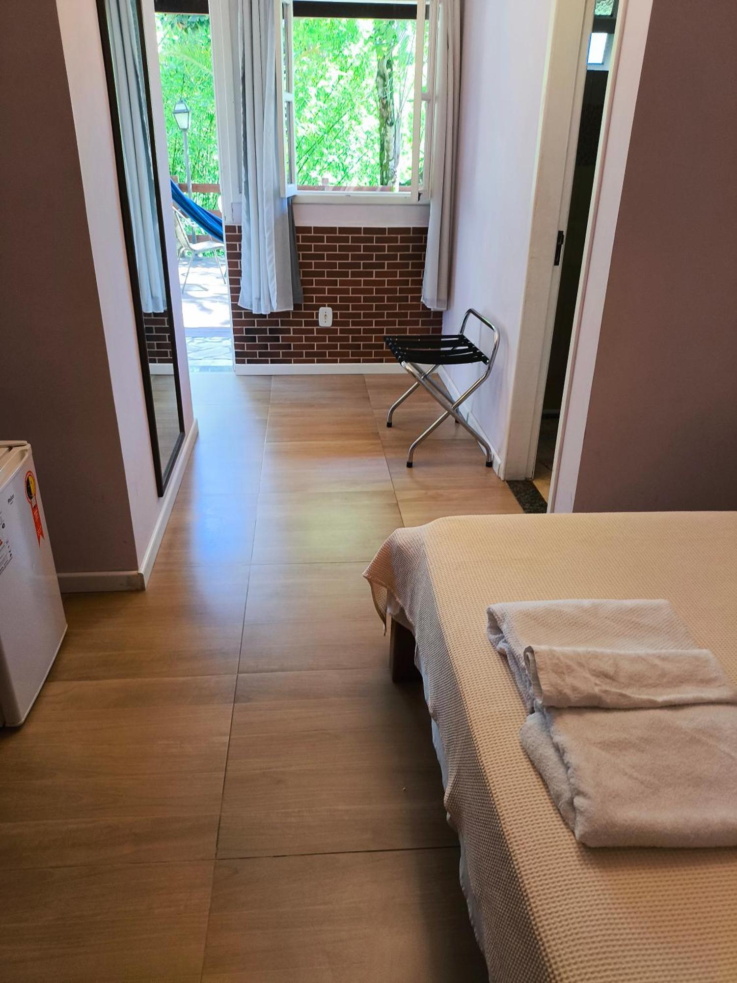 Flats Com Deque, Cozinha E Churrasqueira Conservatória エクステリア 写真
