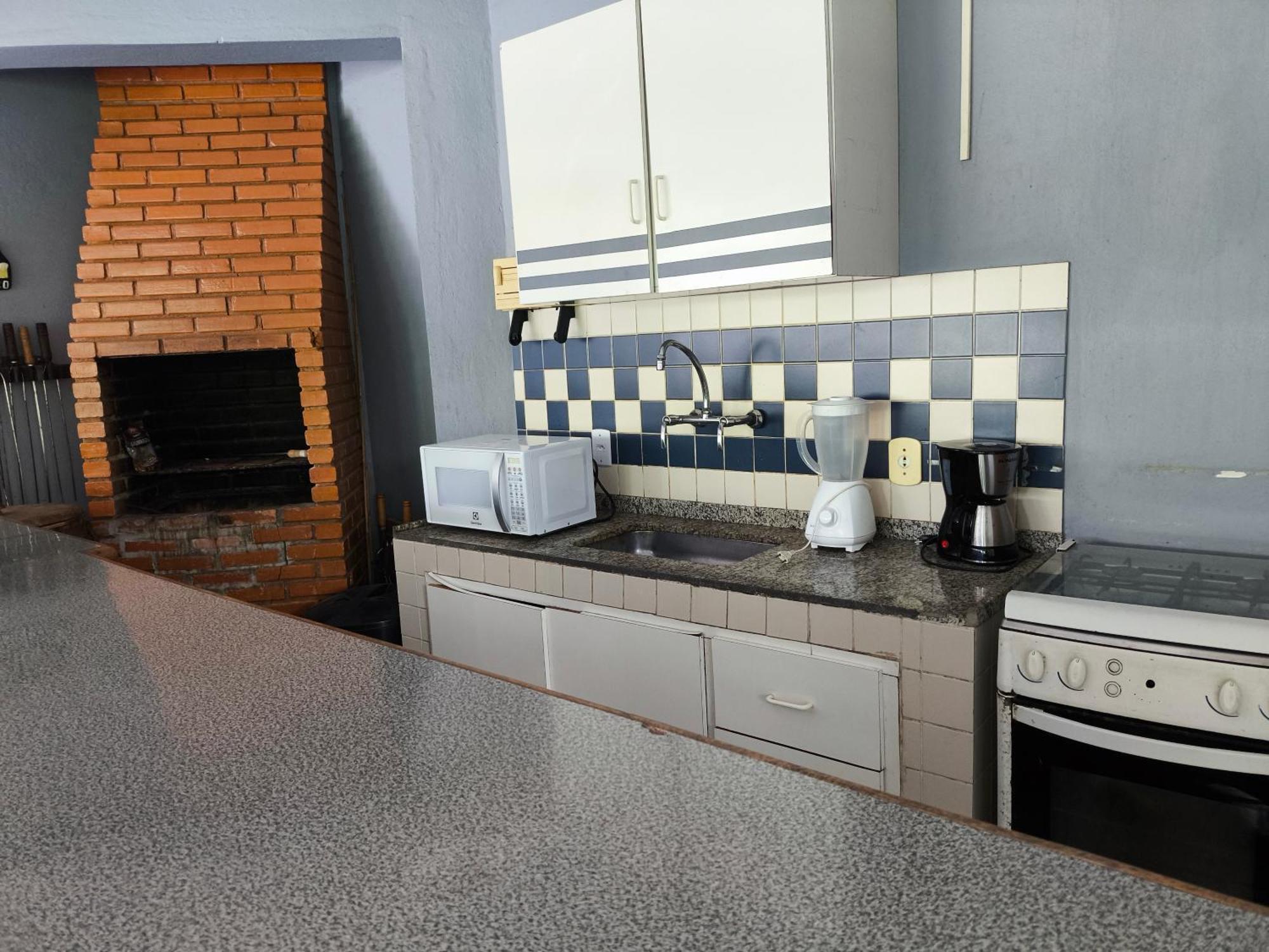 Flats Com Deque, Cozinha E Churrasqueira Conservatória エクステリア 写真